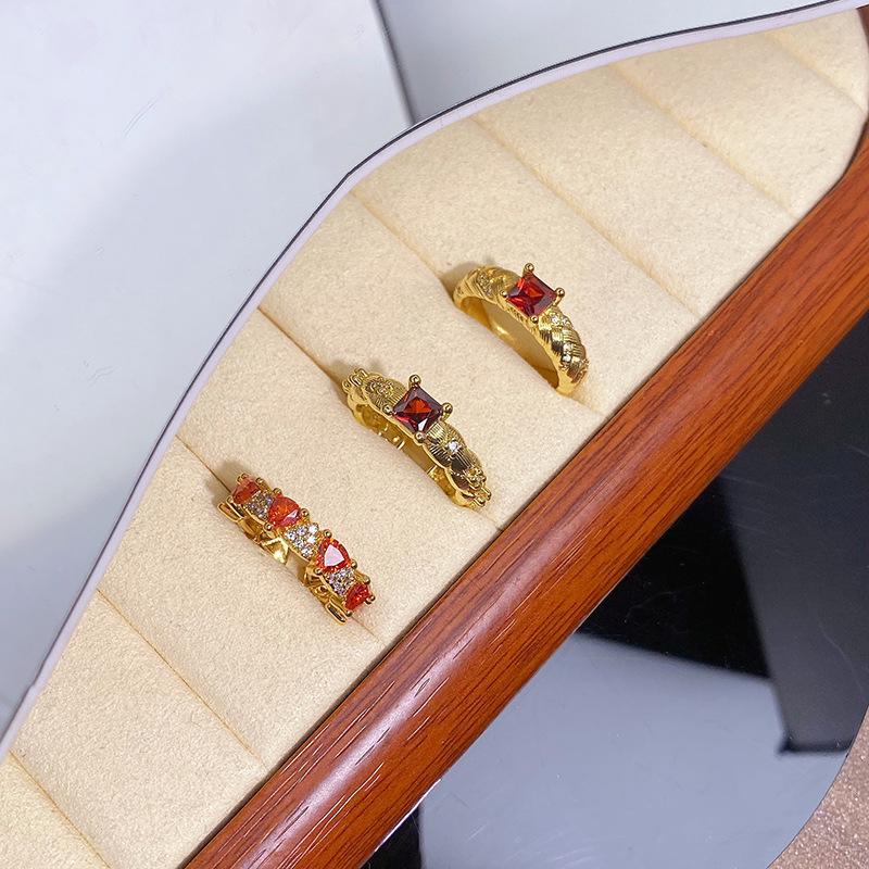 Leichter Luxus Mittelalterlicher Gebürsteter Roter Zir*****Stiftring, Hofstil Nischendesign Temperament Offener Ring