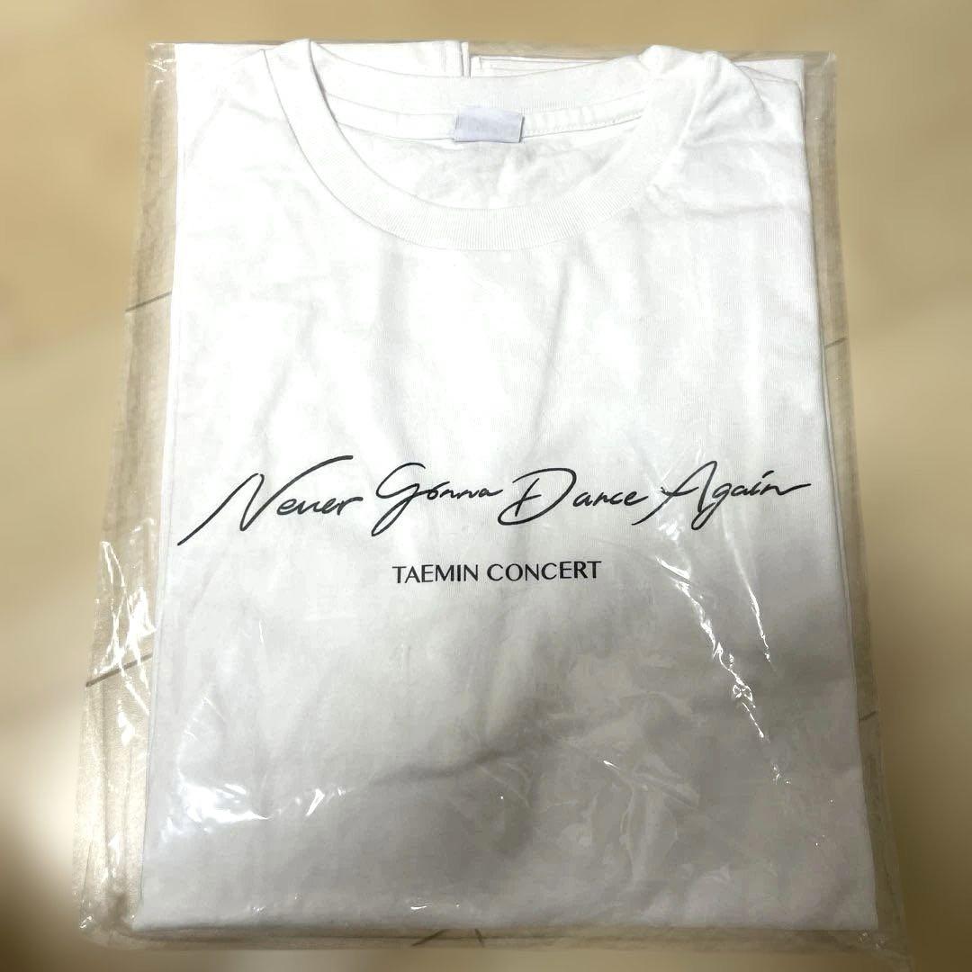 

[Б/У] Футболка SHINee Тэмин