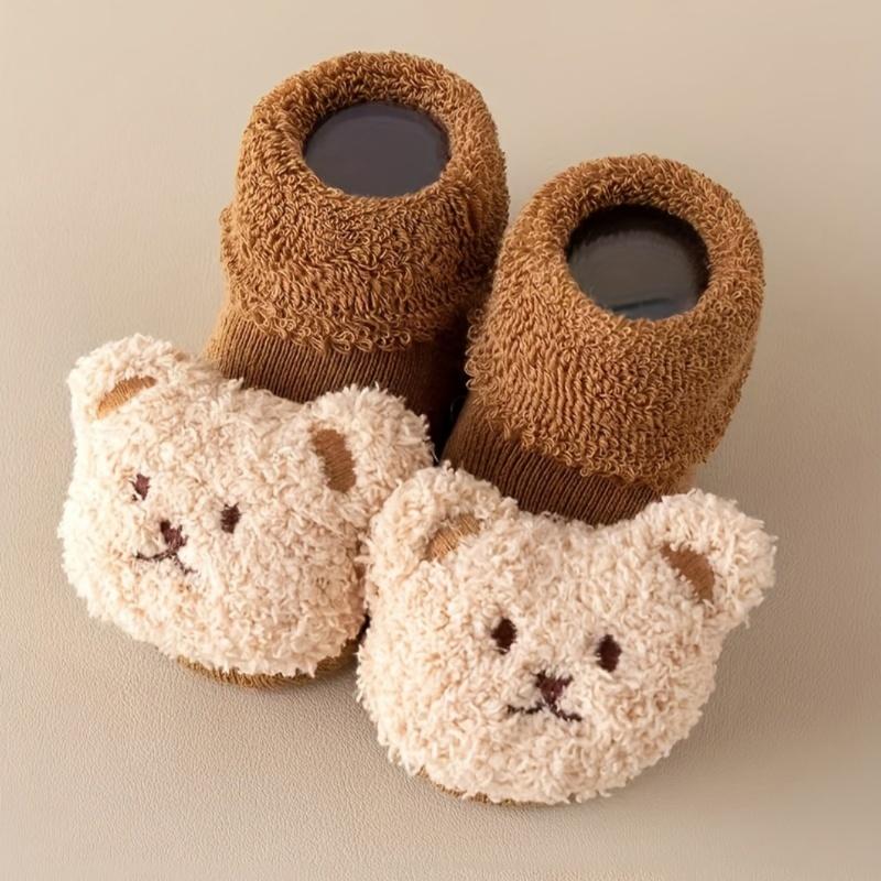 1 pairs of winter newborn non-slip floor socks Cute bear pattern children's toddler socks Cozy plush indoor non-slip socks