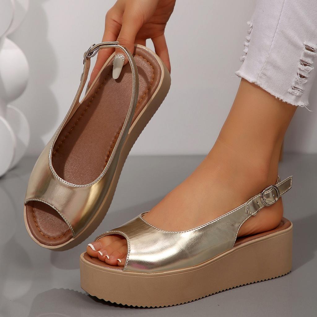 2026 Woman Summer Thick Bottom Beach Shoes Fashionable Peep Toe Platform Sandals for Women Buckle Strap Wedge Sandalias
