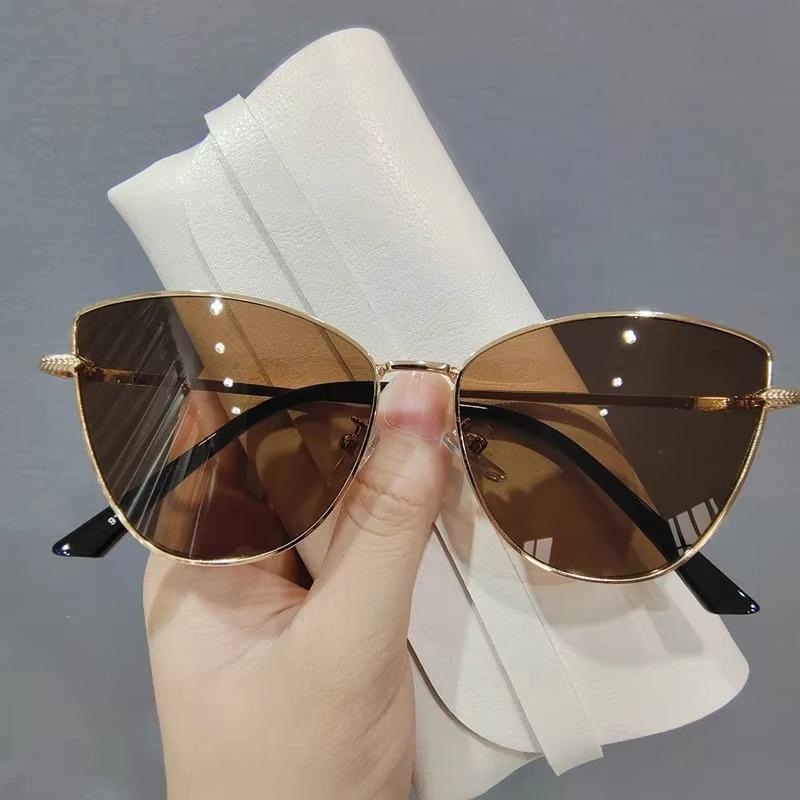 Vintage Cat Eye Frame Sunglasses Women 2025 Luxury Brand Designer Fashion Female Eyewear Retro Trendy Sun Shades for Lady