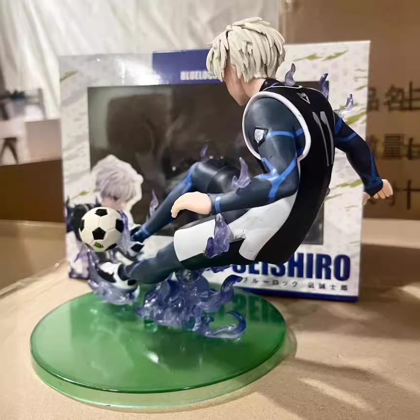 18CM Anime BLUE LOCK Nagi Seishiro Figure Football Style Special Effects Parts Model Toy Perfect Gift Collection Aciton Figure PVC