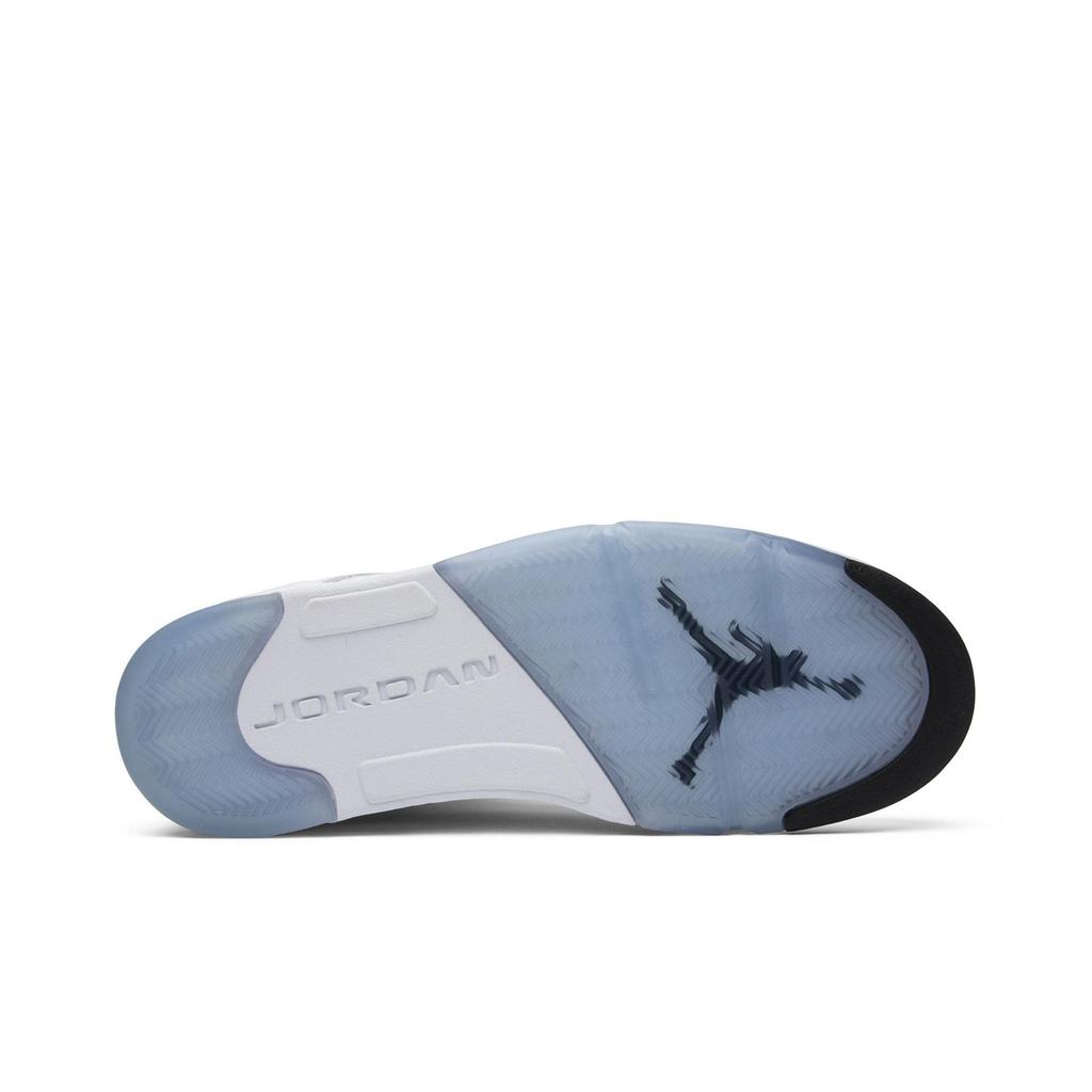 Air Jordan 5 Retro 'White Metallic' 2015 (Unisex) White / Metallic Silver / Black Vintage Basketball Shoes 136027 130