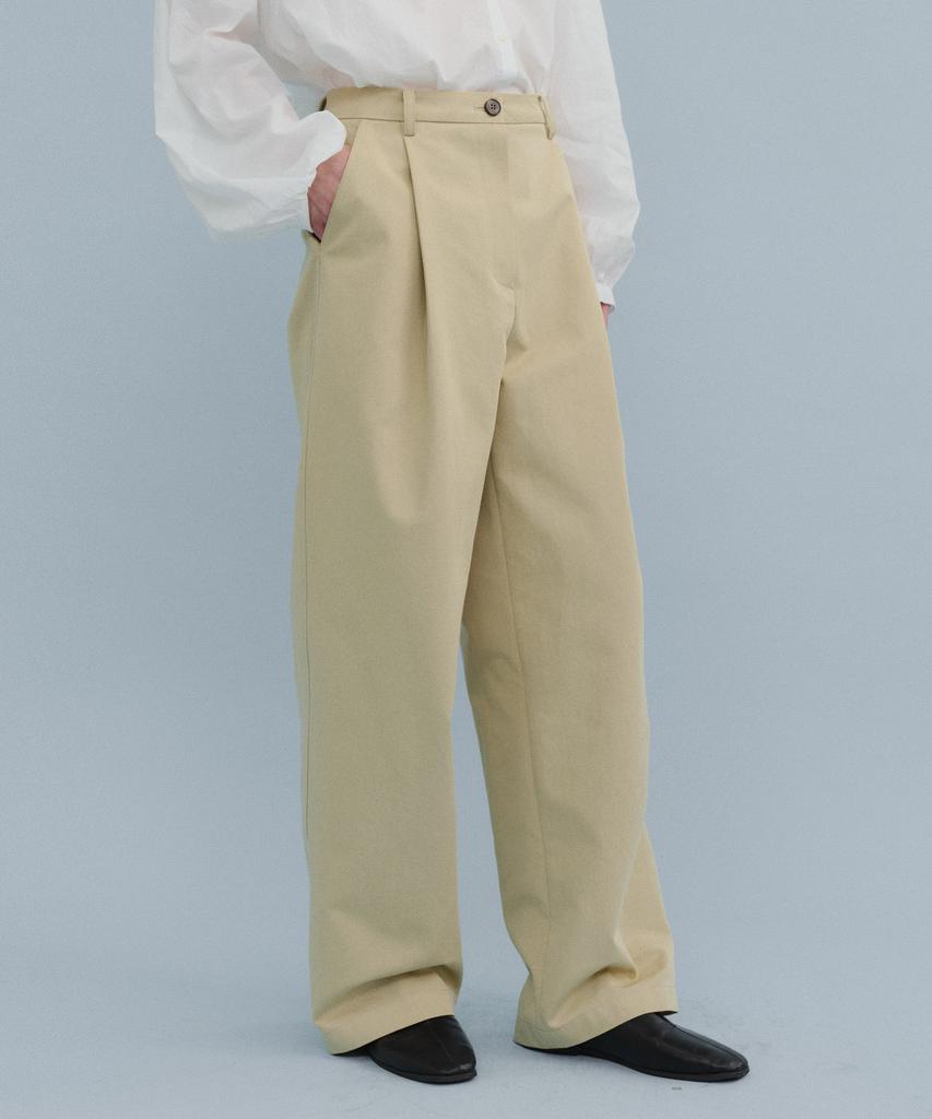 Yulago One-Tuck Wide Chino Pants