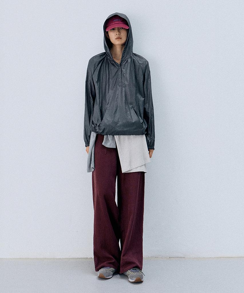 Monokeulom [Online Exclusive] Soap Anorak Blouse (Khaki)