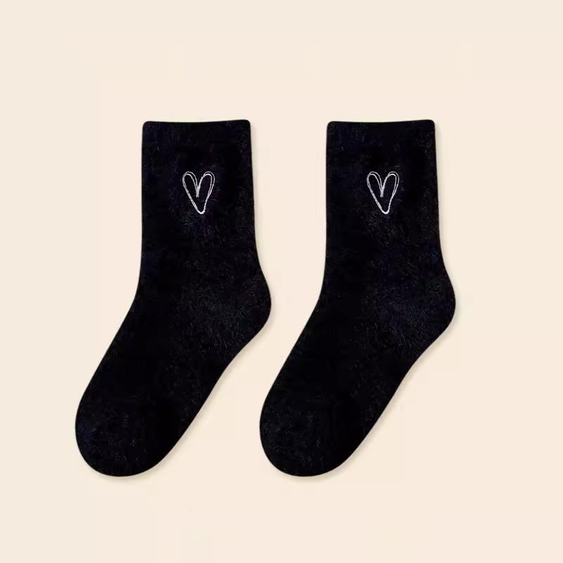 

1/2pairs Women Winter Socks Warm Soft Fluffy Bed Socks White Black Love Ladies Home Floor Slipper Mink Fur Thicken Fleece Sock