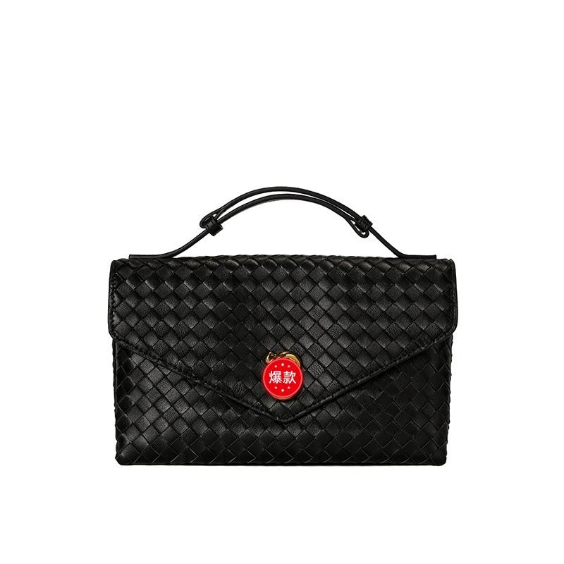 Gewebte Tasche für Damen, die gleiche hochwertige leichte Luxus-Handtasche für Abendveranstaltungen großer Marken, eine Umhängetasche in Umschlagform für Damen
