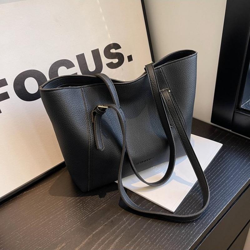 Large Capacity Bag Women's Bag New Casual Trendy Fashion Retro Shoulder Tote Bag Soft Leather