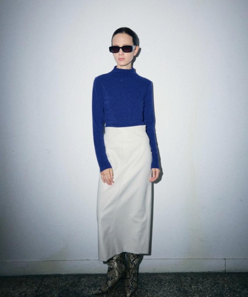Owaiwai Leather Long Cutout Skirt_Cream