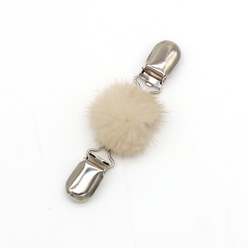 Stylish Fuzzy Sphere Embellished Shawl Clip Sturdy Neckline Clip Fastening Buckles Suitable For Various Occasions