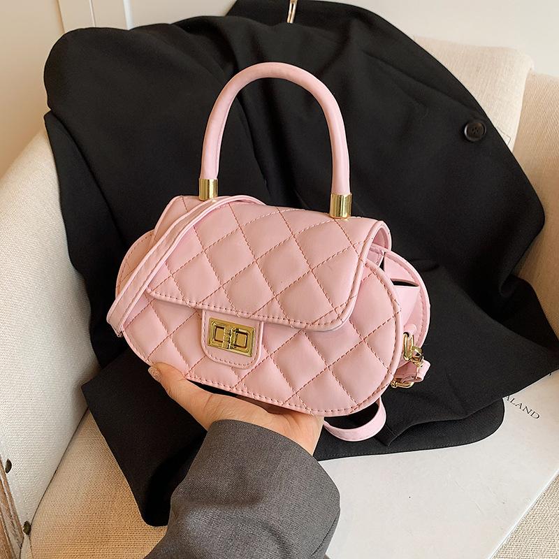 Diamond Embroidered Thread Bag for Women In Summer New Fashion Trendy Light Luxury Chain One Shoulder Armpit Crossbody Small Square Bag