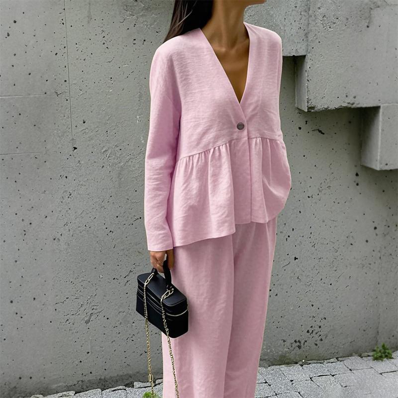 

Повседневный отпускной костюм с футболкой с длинным рукавом и брюками прямого кроя Женская одежда 2025 Осень Зима S розовый