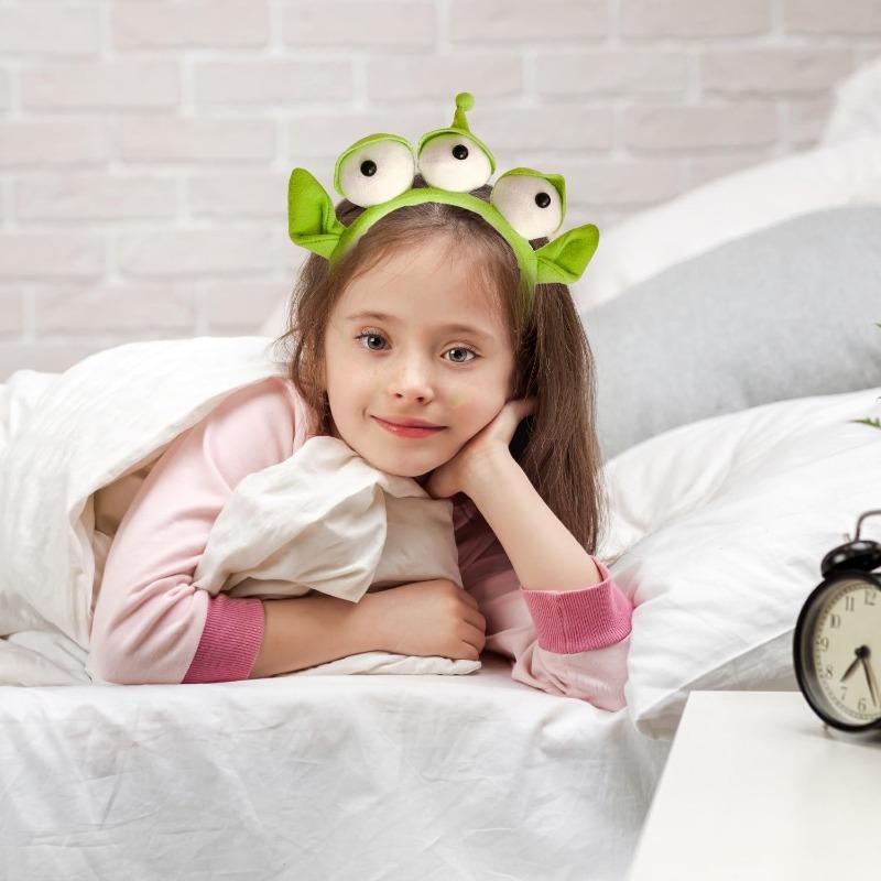 3pcs Plush Three-Eyed Funny Anime Hairpin Green Monster Alien Headband for Face Wash Makeup