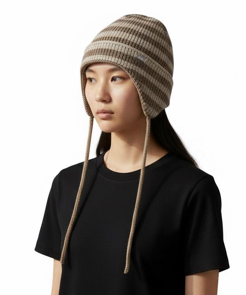 Leoninghai Striped Earflap Beanie [Beige]