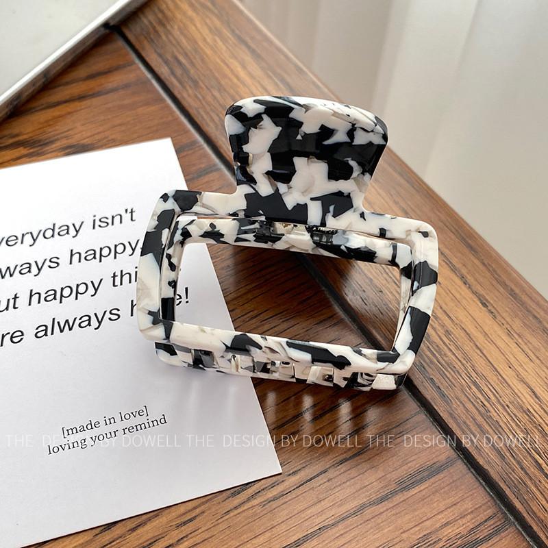 Stylish Minimalist Acetate Hair Claw Clip In Various Colors For Every Occasion