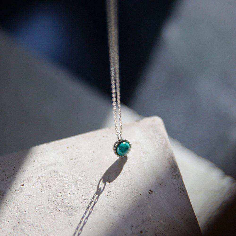 J.Lauren 0N0708 Malachite Raw Stone Pendant Silver Necklace