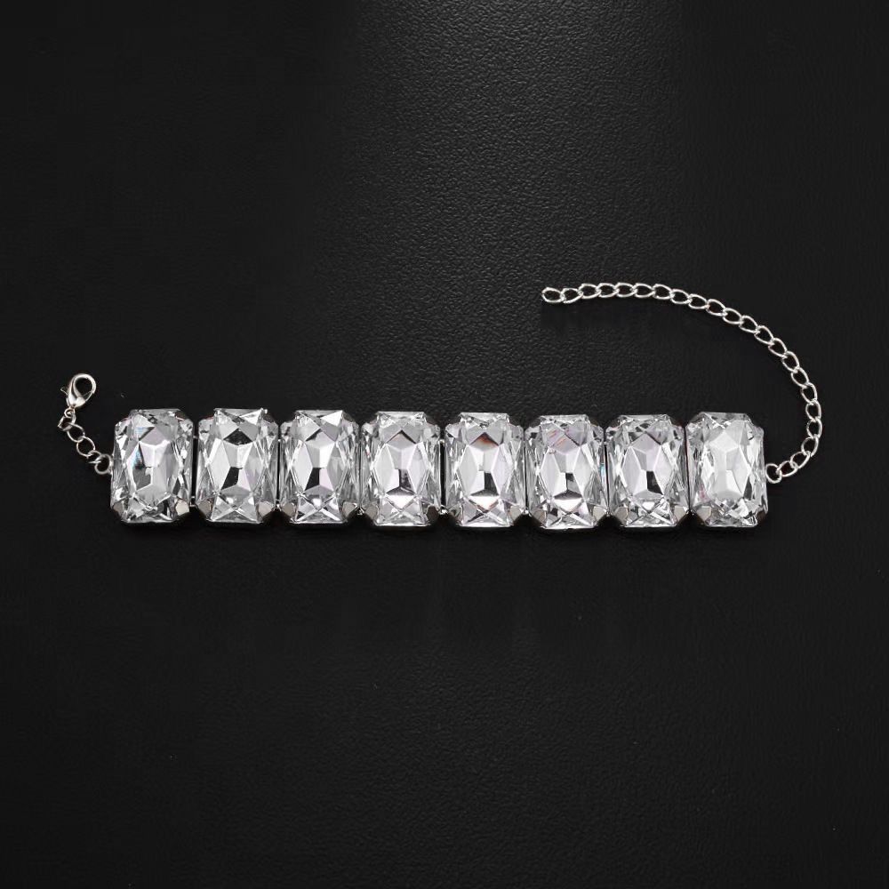 

Square Bracelet Simple Atmospheric Rhinestone Bracelet Fashion Jewelry Women s Bracelet срібний