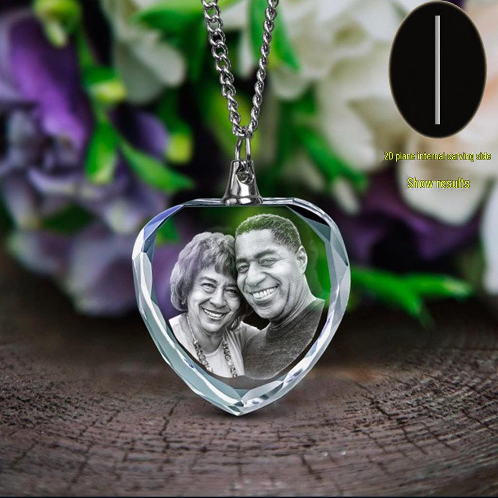 Custom 3D Laser Engraved Crystal Pendant: Portrait & Pet Design Gift