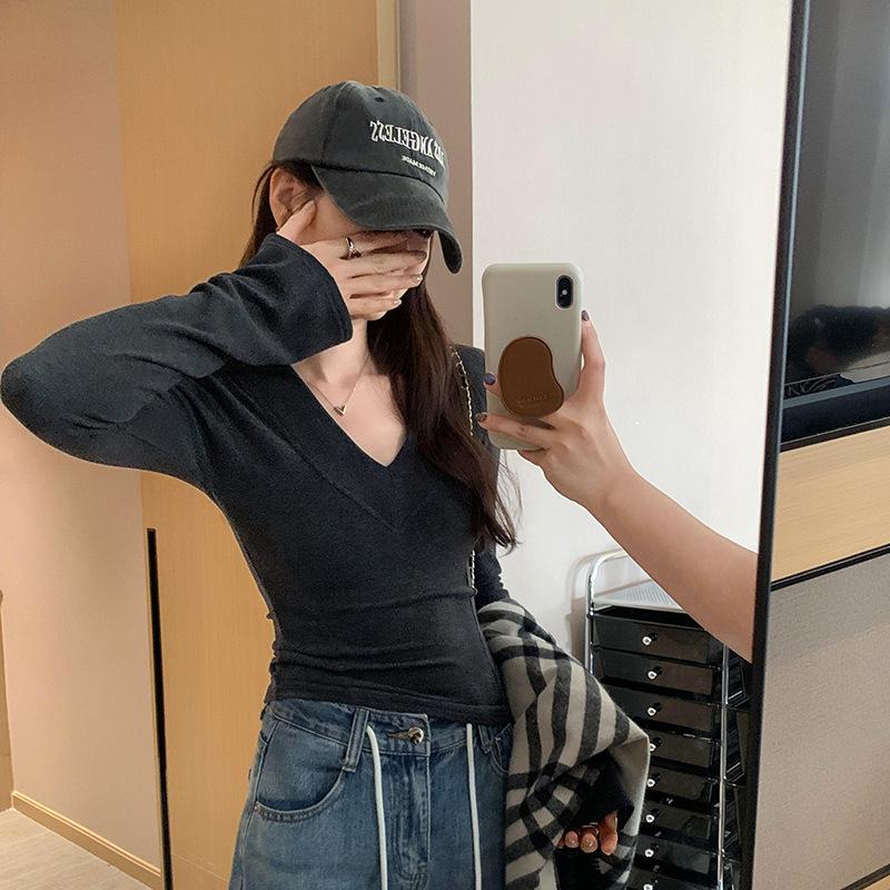 Popular High-Quality V-Neck Padded Shoulder Slimming Apricot Long Sleeve Women s Autumn/Winter T-Shirt XL