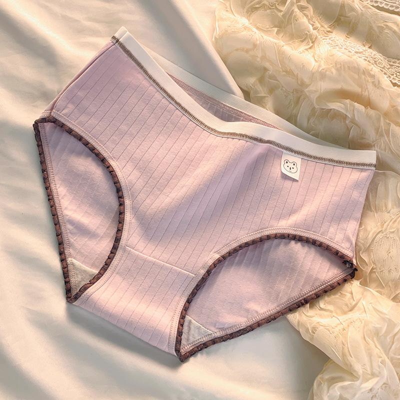 

Female Summer Sweet Cotton Comfortable Breathable Waist Triangle Briefs M світло-фіолетового кольору