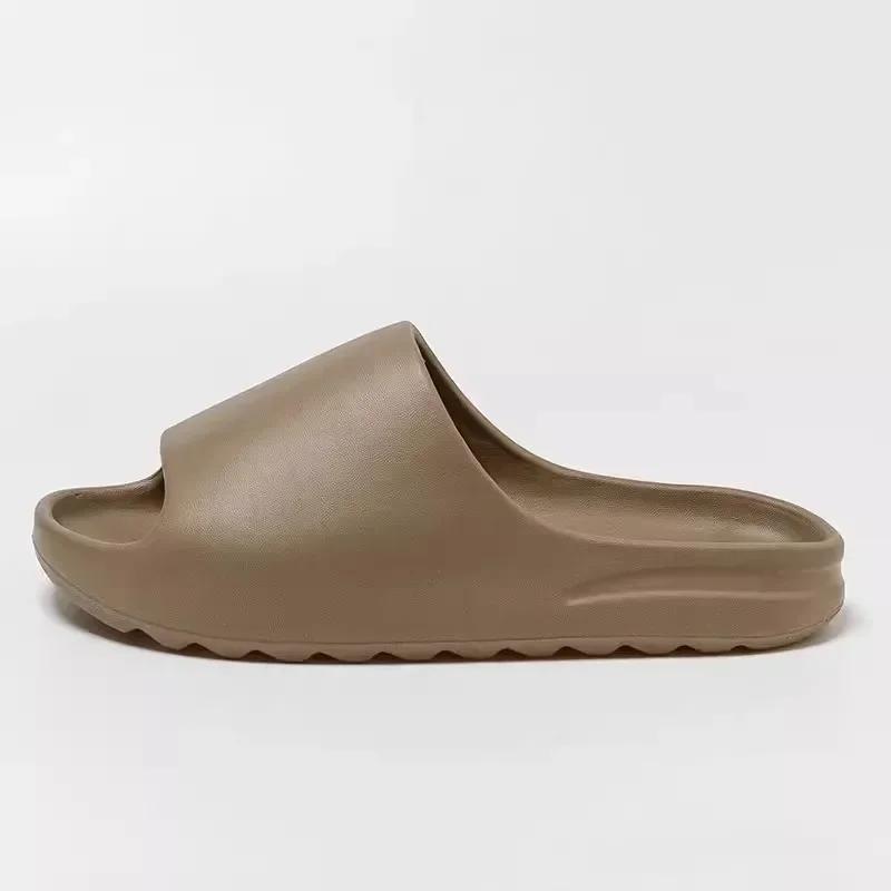 Fashion Feet proof and odor resistant internet celebrity slippers for men outdoor wear summer indoor stay at home couple EVA sandals