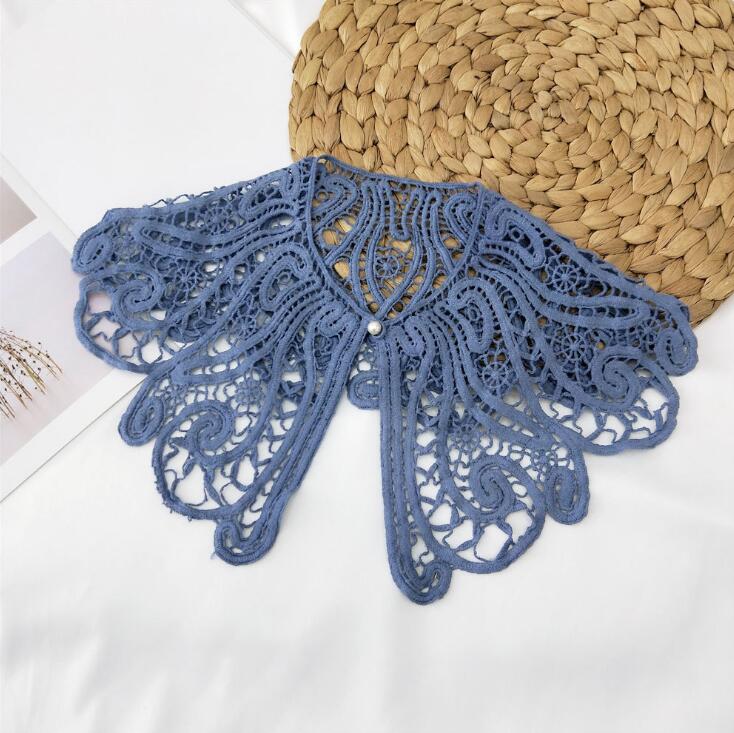 Vintage Shawl O-Neck Doll Fake Collar Shirt Women Hollow Crochet Lace False Collar Detachable Woman Half Shirt Faux  Col