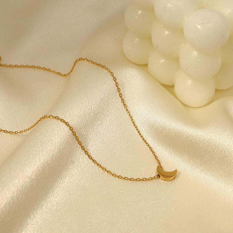 Accessories Stylish Simple Moon Pendant Niche Design Personalized Geometric 316 Stainless Steel Women'S Necklace