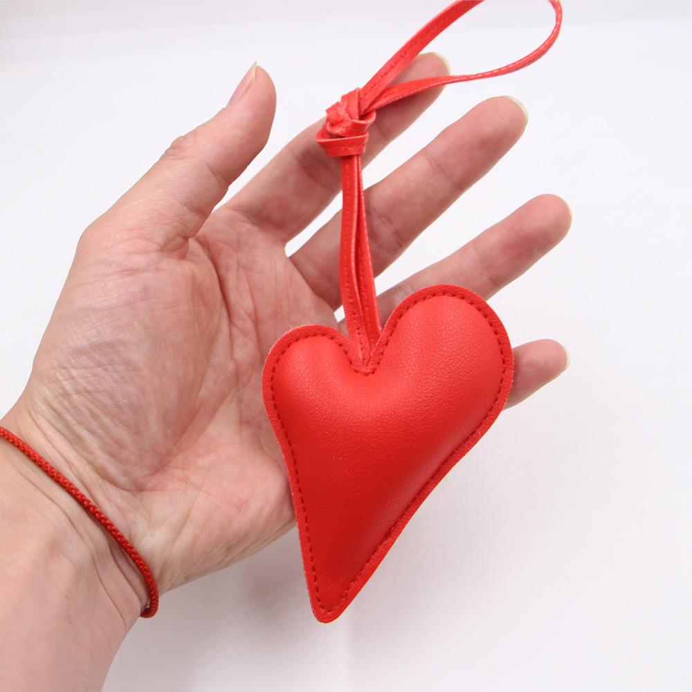 Valentine's Day Leather Hanging Rope Love Pendant Luggage And Clothing Paired With Knotted Rope Heart-shaped Pendant Accessories