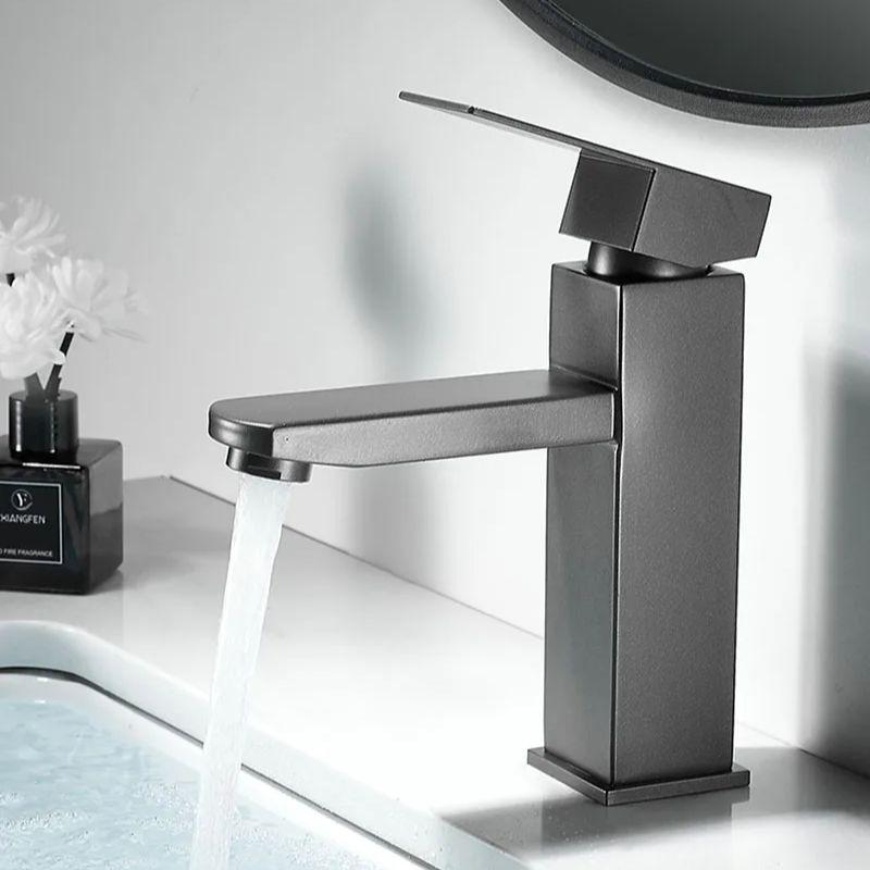 Gun Gray/Brushed Gold 304 Stainless Steel Bathroom Basin Faucet Deck Mount Single Handle Single Hand Square Sink Faucets Crane
