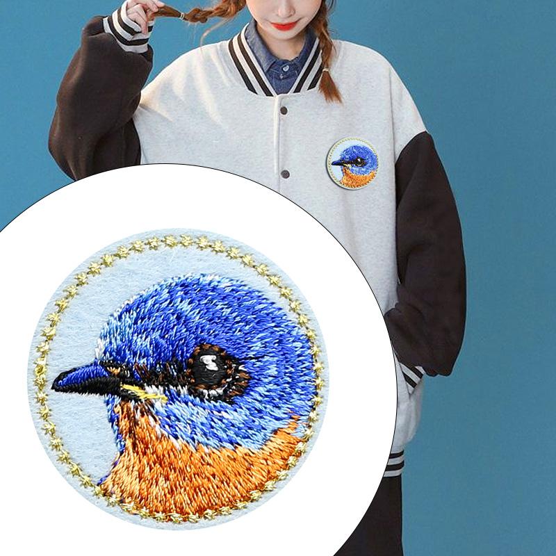 

1PC Handmade Clothing Accessories Bird Embroidered Round Badges Sewing Patch Applique Stickers