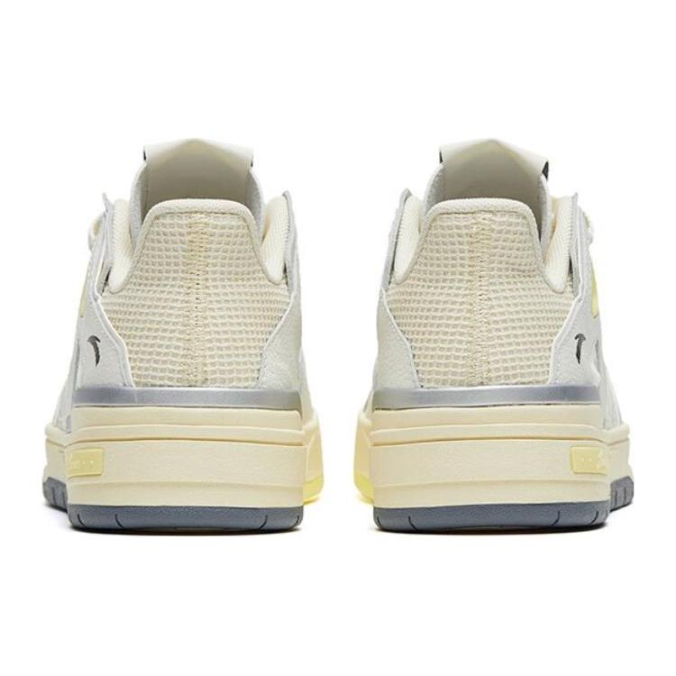 New Anta Flame 4.0 Anti Slip Wear Resistant Low Top Skateboard Shoes Men's Ivory White 112328090-1