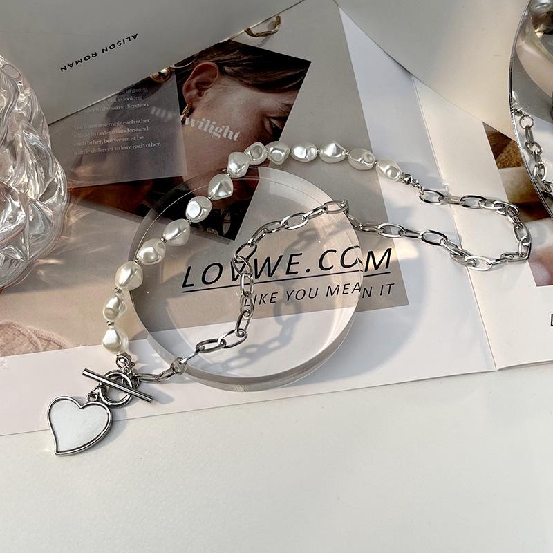 Korean version irregular love pearl necklace, high-end new titanium steel necklace, versatile design, sweet and cool