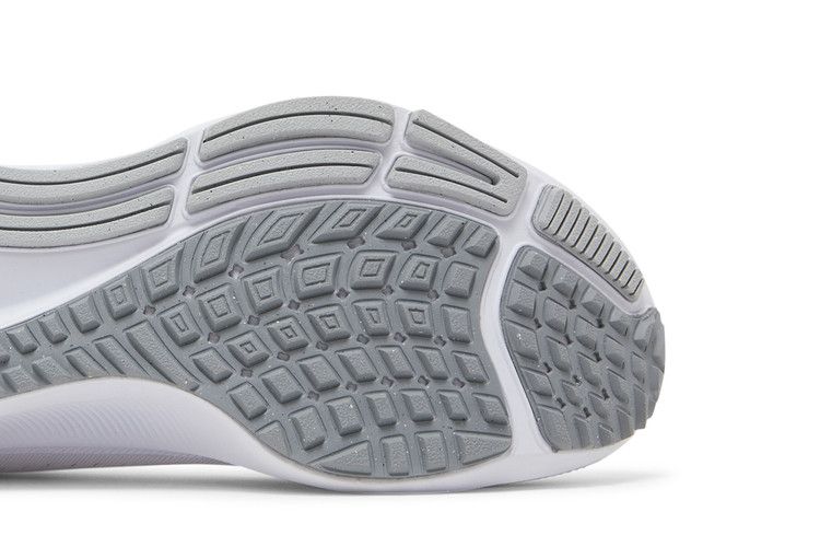 Nike Wmns Air Zoom Pegasus 38 'White Metallic Silver'
