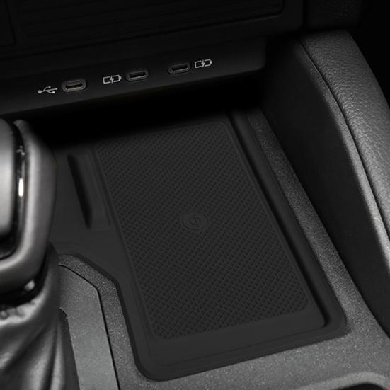 Bezdrátové nabíjení středové konzoly Ochranná podložka odolná proti opotřebení Neklouzavý design Vodotěsná podložka středové konzoly pro Toyota Prado 2024-2025