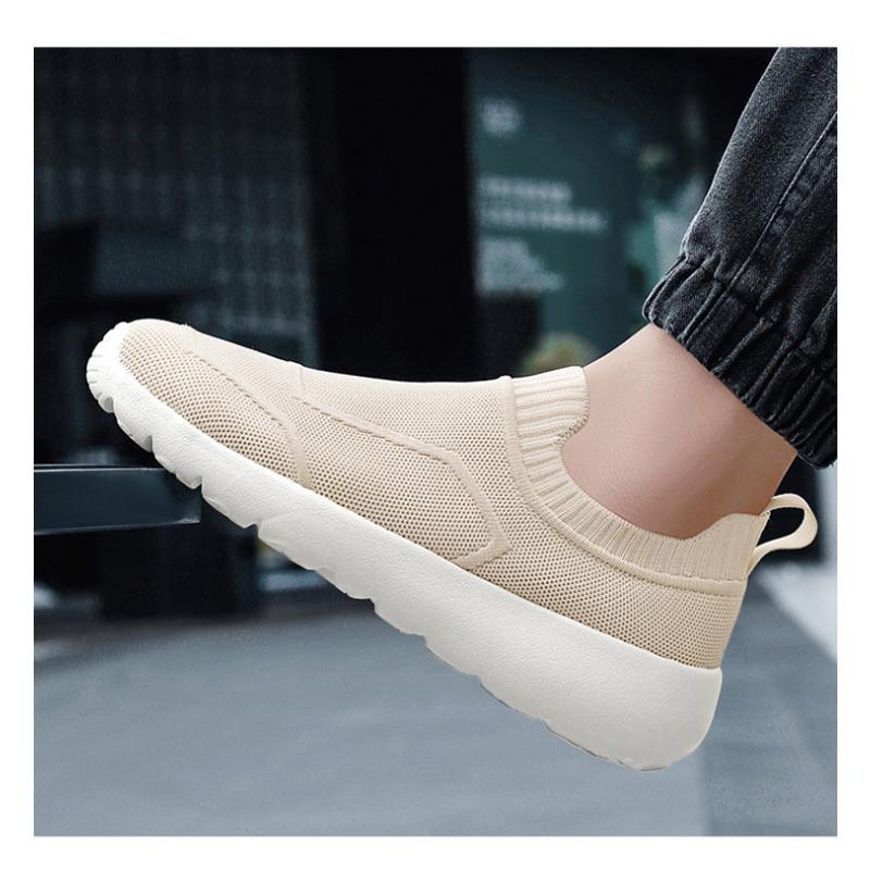 Lightweight Breathable Mesh Slip-On Walking Shoes Casual Comfortable Sneakers for Men Women