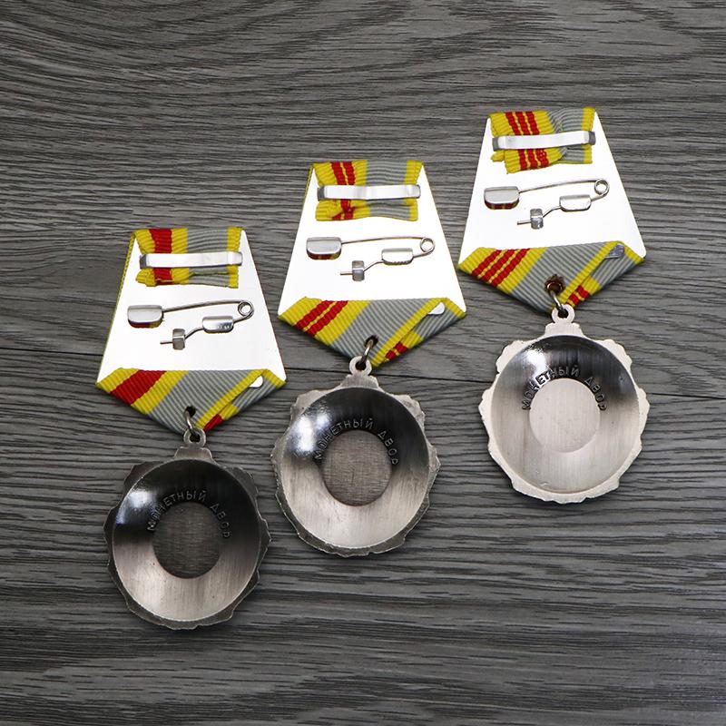 Soviet Labor Glory First Class Second Class Third Class Order Soviet Medal Original Engraved Military Fan Collection