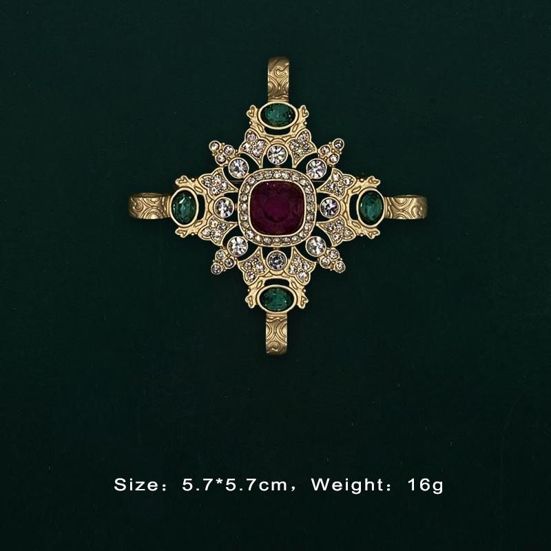 Baroque Vintage Gold Color Crystal Pearls Pin Brooches Gem Hollow Geometric Rectangle Brooch Collar for Women Jewelry