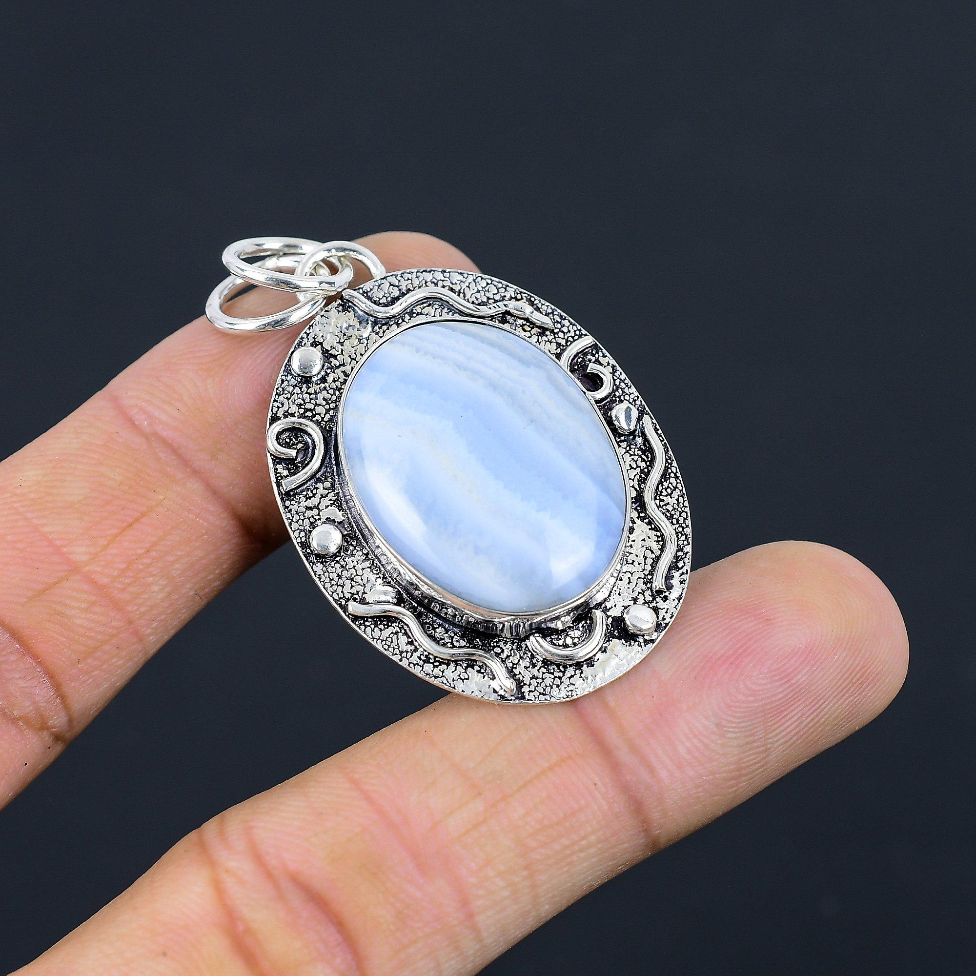 

Sisters Day Sale 925 Sterling Silver Oval Blue Lace Agate Stone Pendant Jewelry