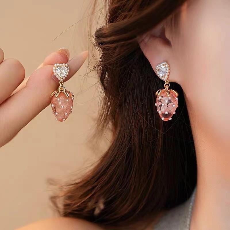 

Модные серьги-подвески для женщин розовый