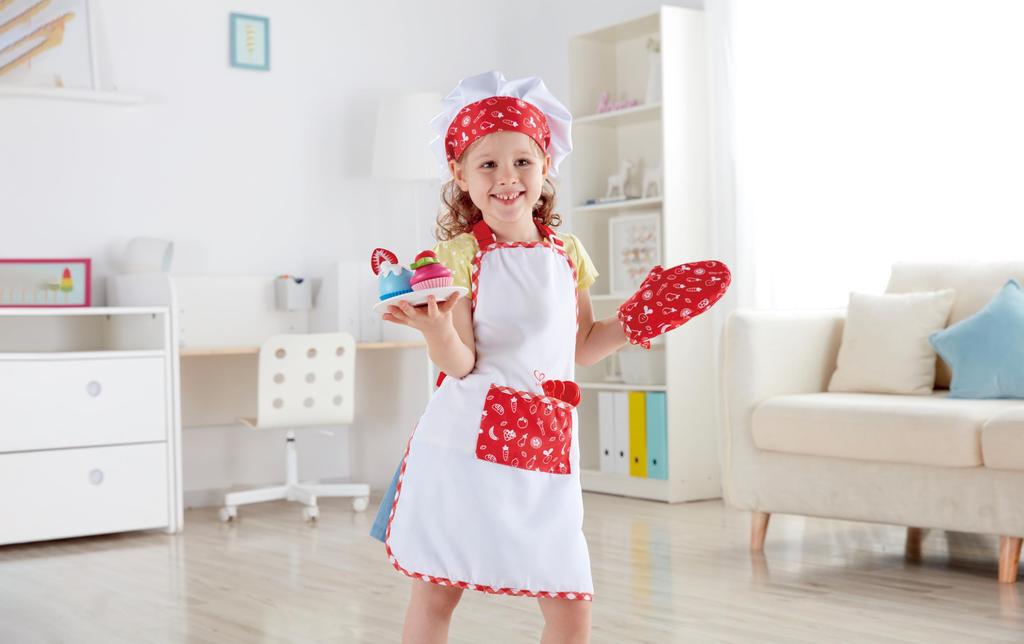 Hape Pretend Play Apron x x 5 Ages 3 and Wooden Pretend Play E3162 Set, 20.5 24.5 cm, Up, Toy,