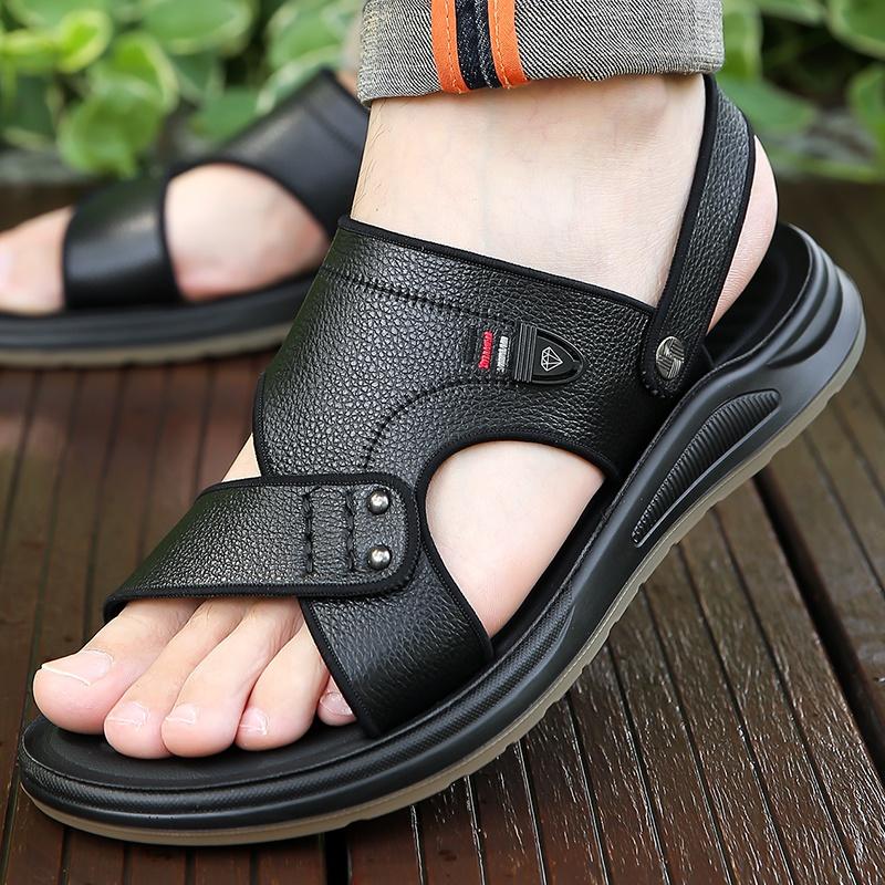 Herren Braune Flache Hausschuhe Sommer Outdoor Breite Zehenpartie Wandersandalen Retro Schwarzes Leder Offene Zehenpartie Strandschuhe Übergröße
