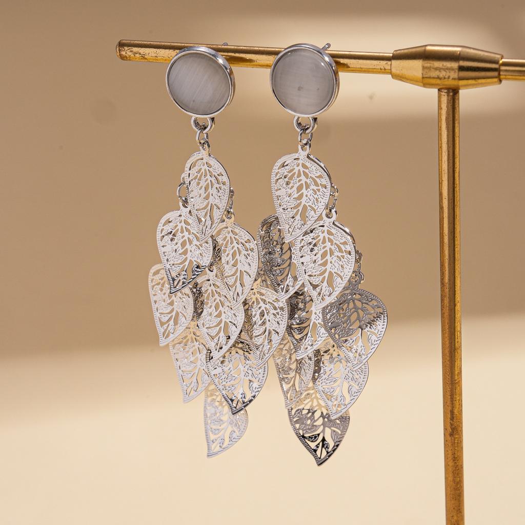 Metal opal hollow leaf fringed silver needle earrings temperament earrings
