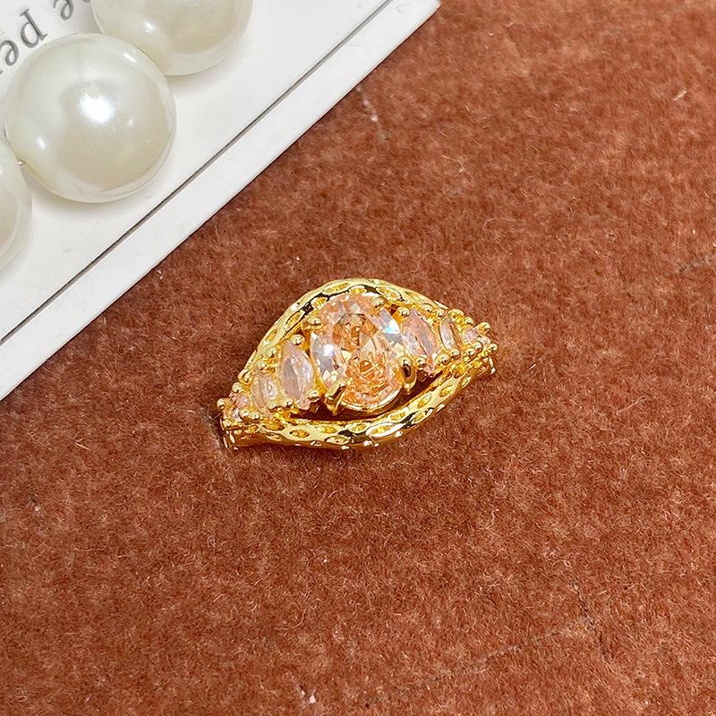 Mittelalterlicher Vintage Geometrischer Mikro-Inlay Personalisierter Öffnungsring Damenmode Retro Kalter Wind Nischendesign Ring