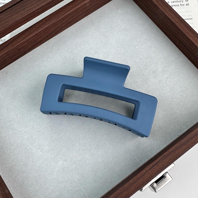 Korean High-end Frosted Grip Women's Shark Hair Clip - Solid Color, Large Size