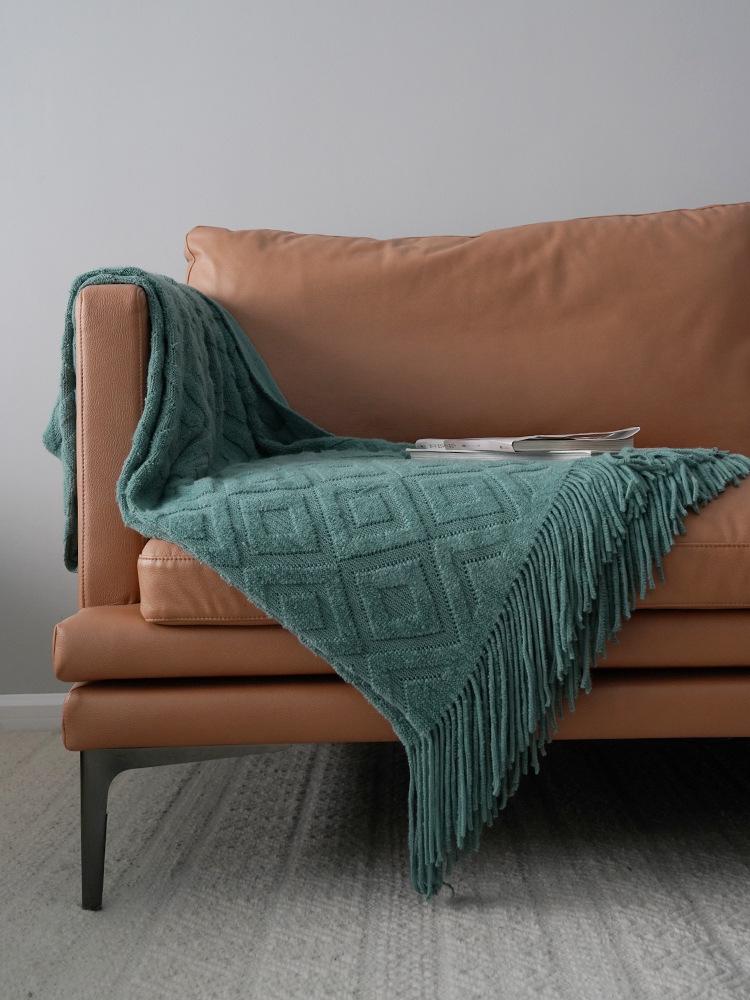American Style Jacquard Knit Throw, Bed Runner & Sofa Blanket for Autumn/Winter