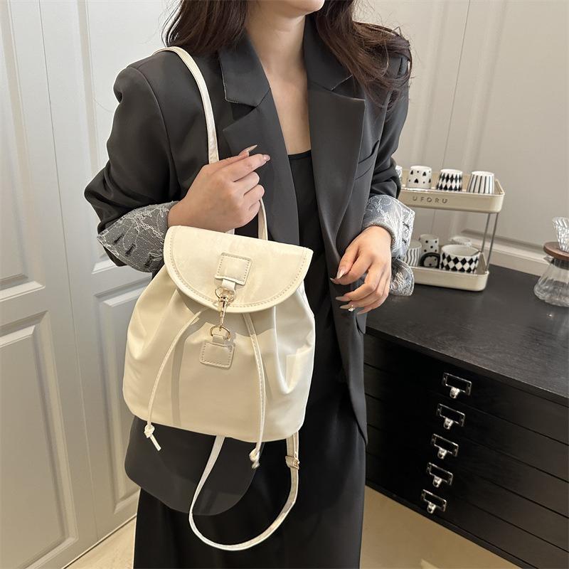 Leisure college style backpack women's summer new simple retro handbag travel small backpack tide