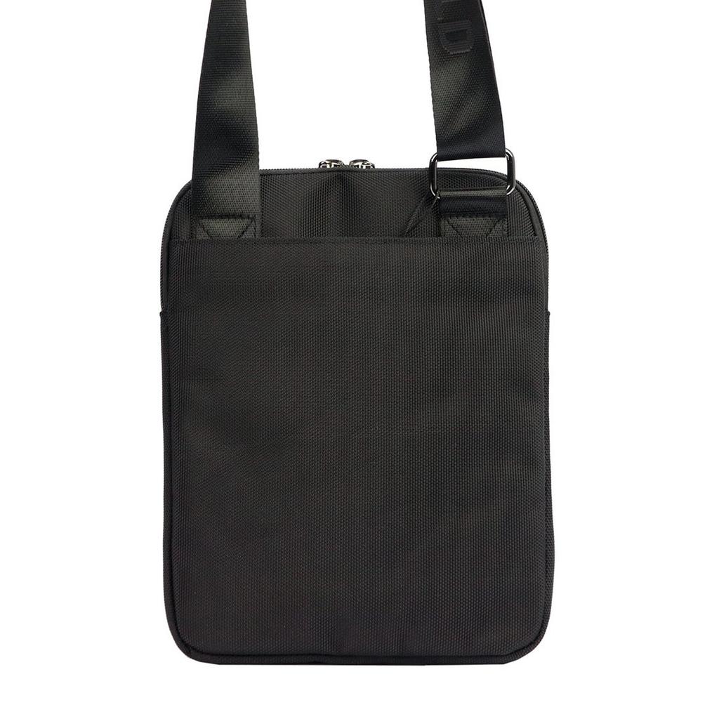 Trwała saszetka męska wykonana z poliestru Coveri World CW2264