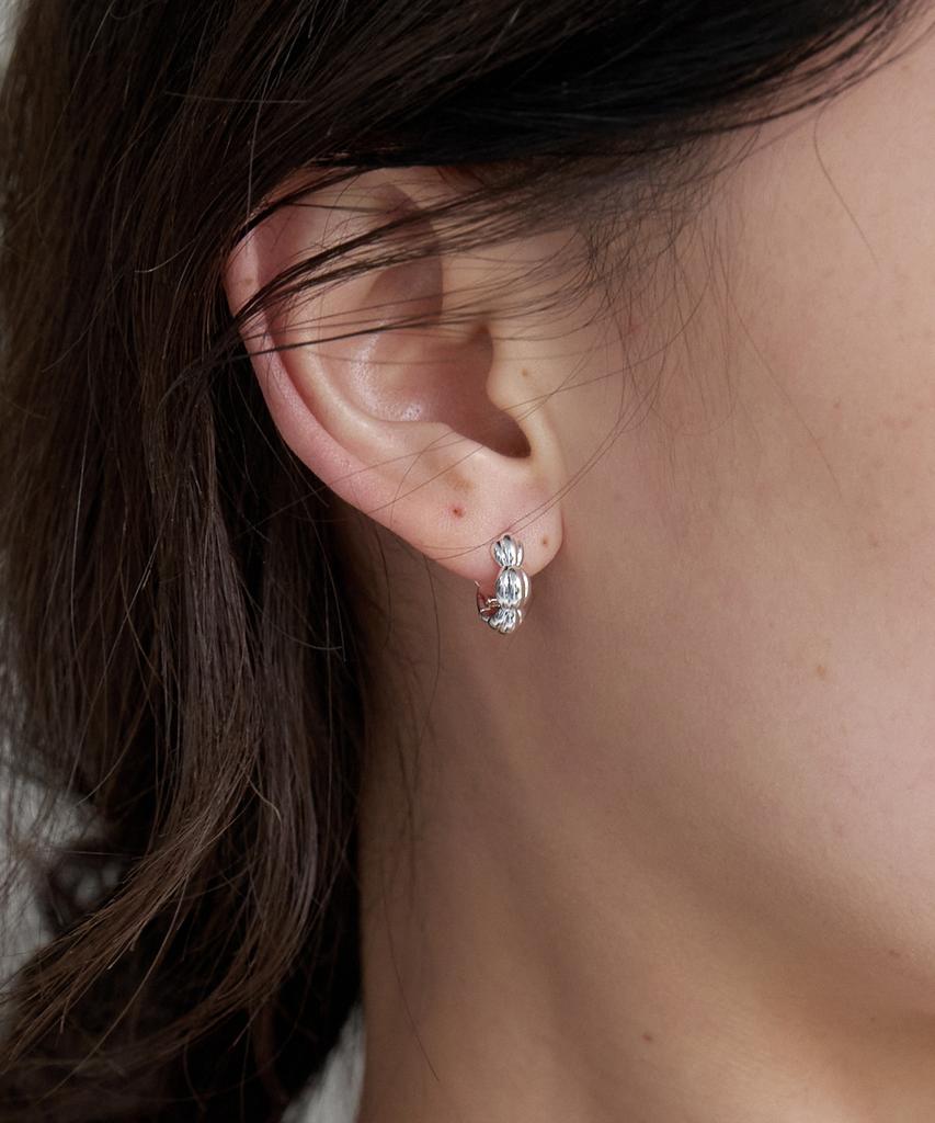 Byweekend Line Halo Earring