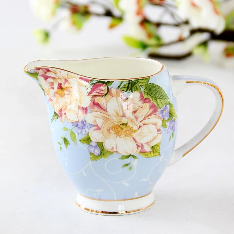 

Bone China Milk Can,Ceramic Milk Tank with Handle,Floral Small Milk Cup,Milk Pot,Fine Porcelain Creamer Pitcher for Coffee Sauces Salad синій