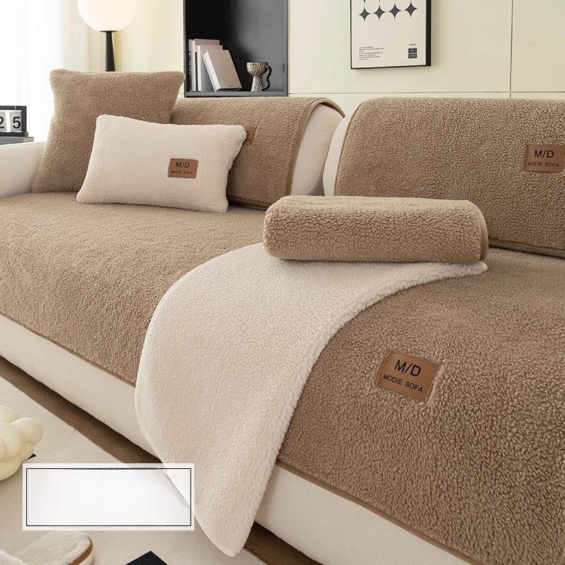Плюшевый чехол на диваннаволочка Нескользящий чехол на диван Утолщенный чехол на диван Универсальный для четырех сезонов Для спальни офиса гостиной домашнего декора 110210cm 3369₽
